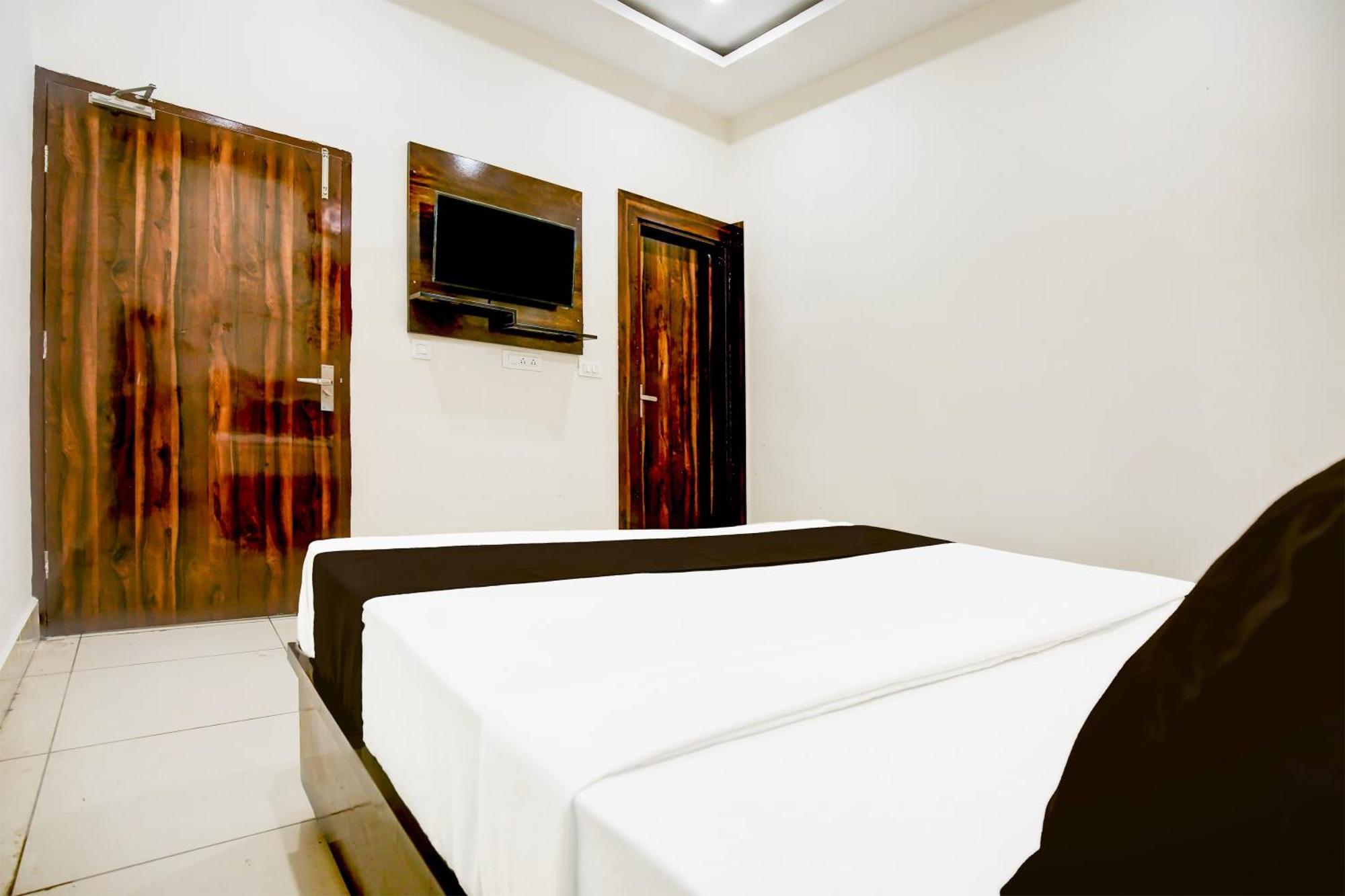 Hotel O A Kurukshetra Екстериор снимка