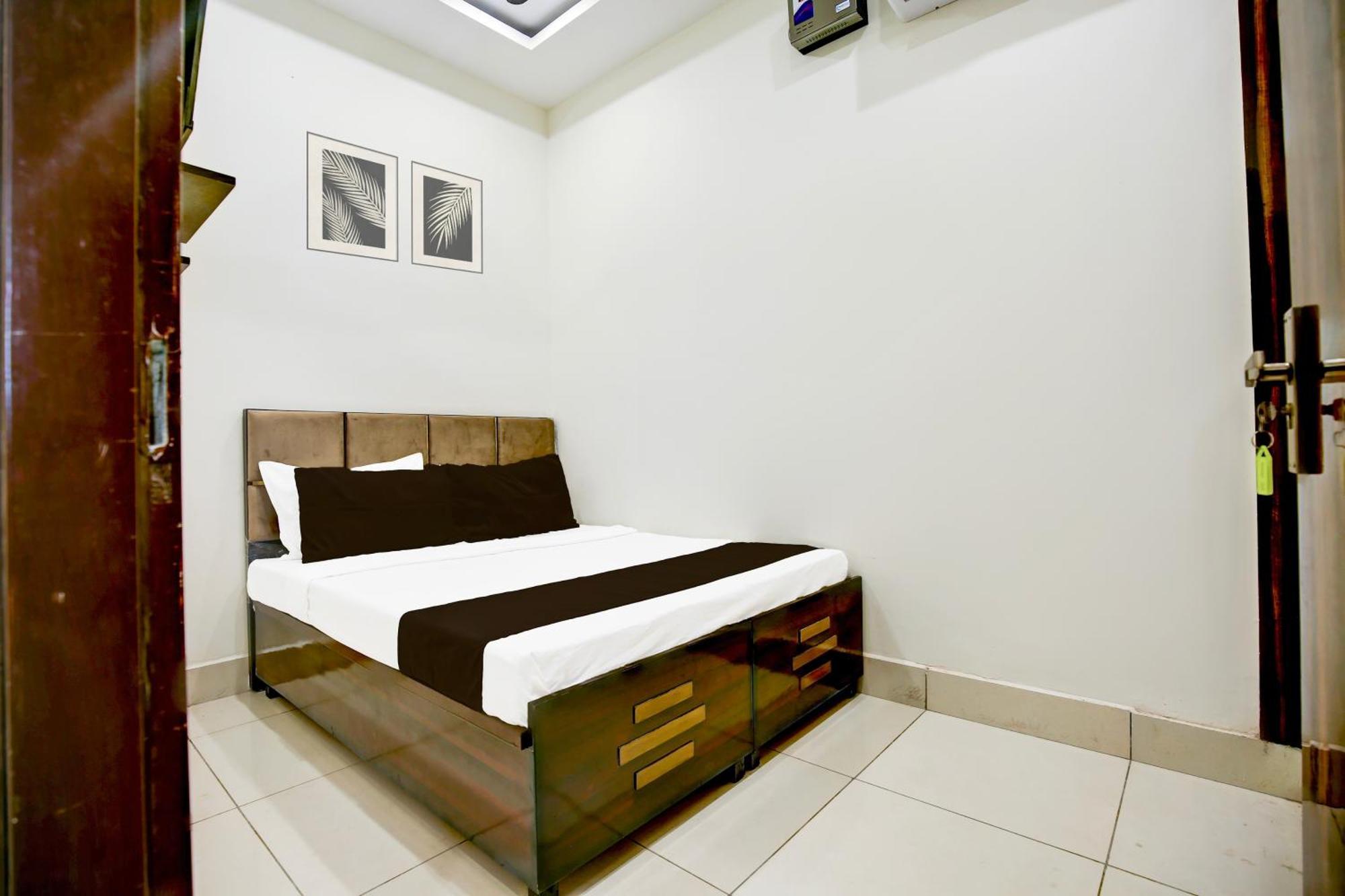 Hotel O A Kurukshetra Екстериор снимка